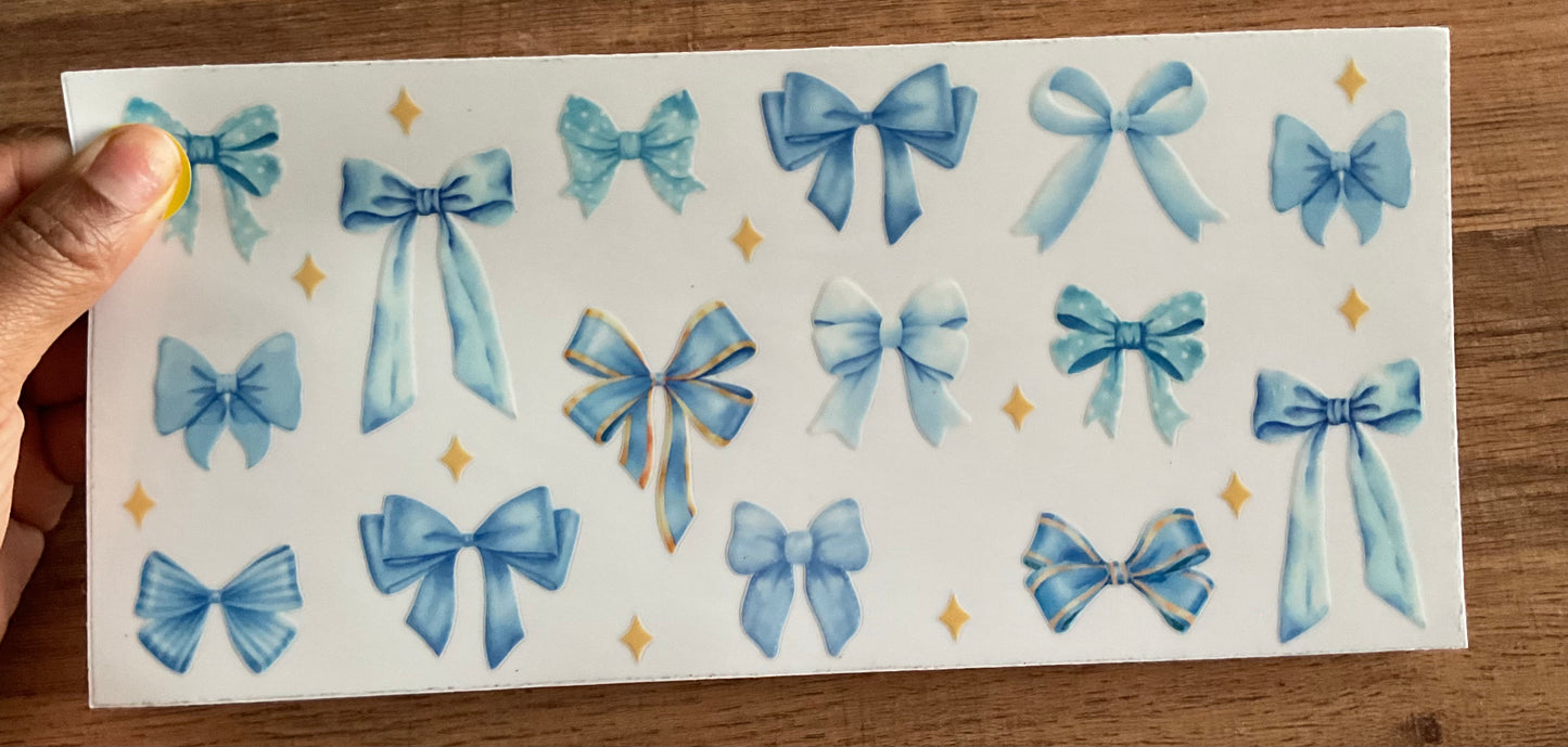 #18 - Blue & Gold bows